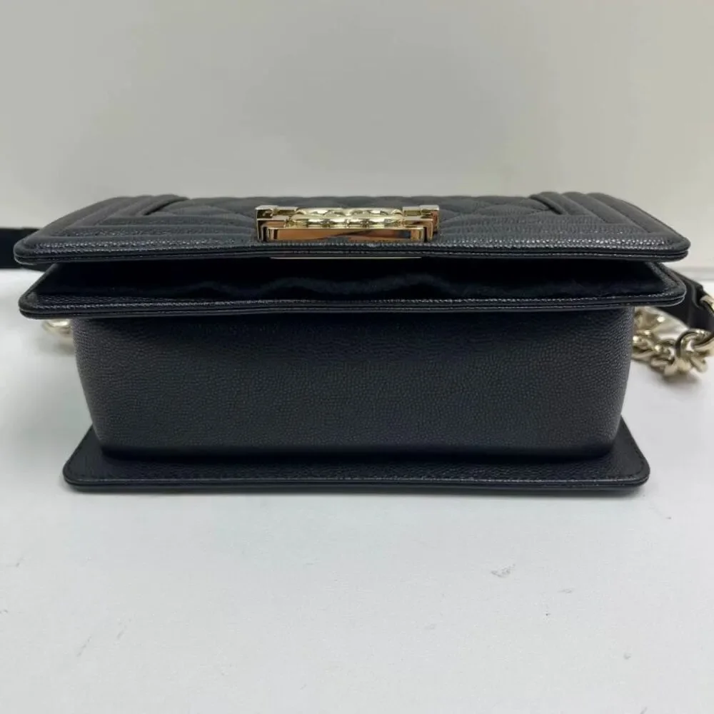 CHANEL brand color